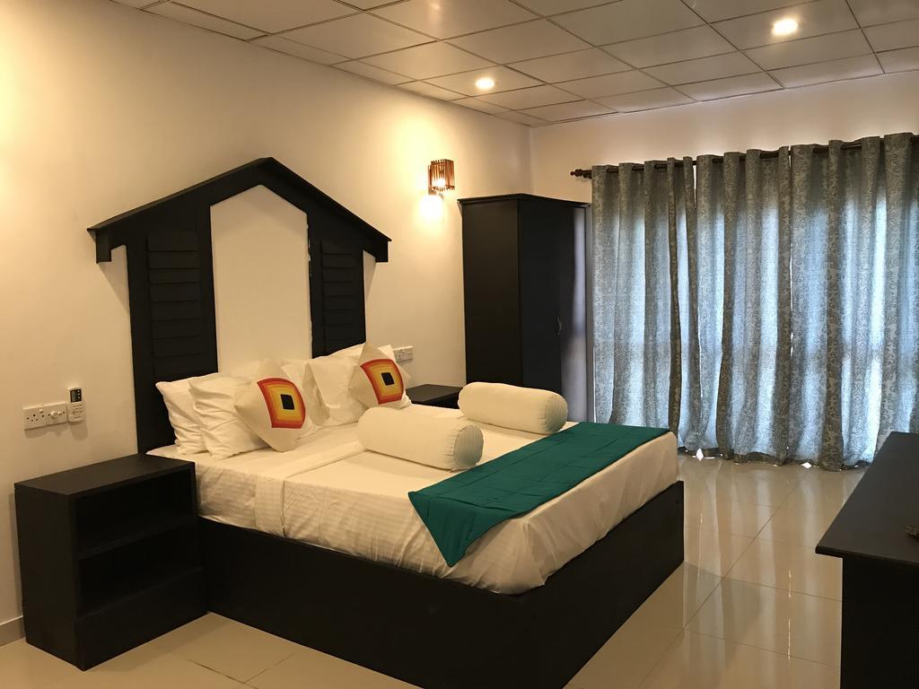 Sunshine Resort & Spa Sigiriya Bagian luar foto