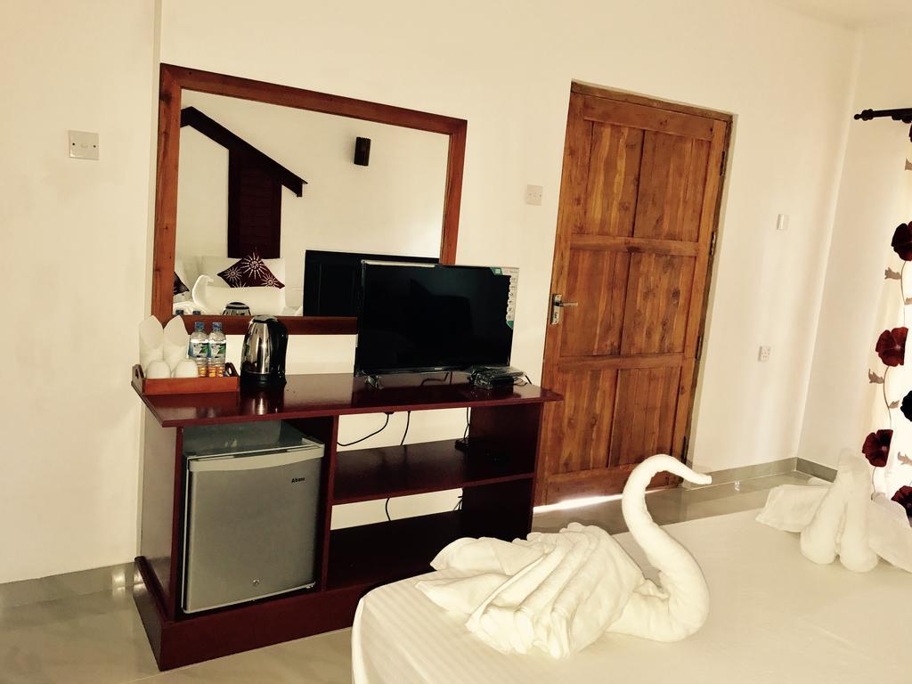 Sunshine Resort & Spa Sigiriya Bagian luar foto