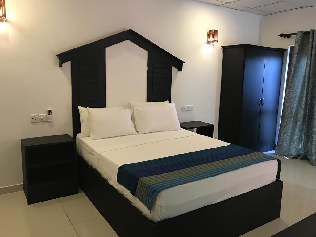 Sunshine Resort & Spa Sigiriya Bagian luar foto